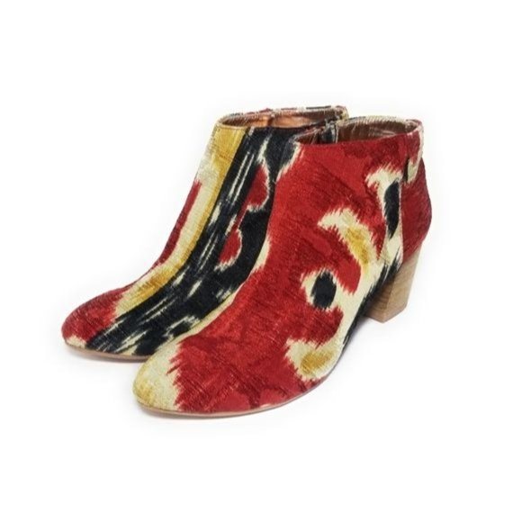 Anthropologie Miss Albright Boho Fabric Ikat Print Ankle Booties Womens Size 8.5 - Picture 7 of 8